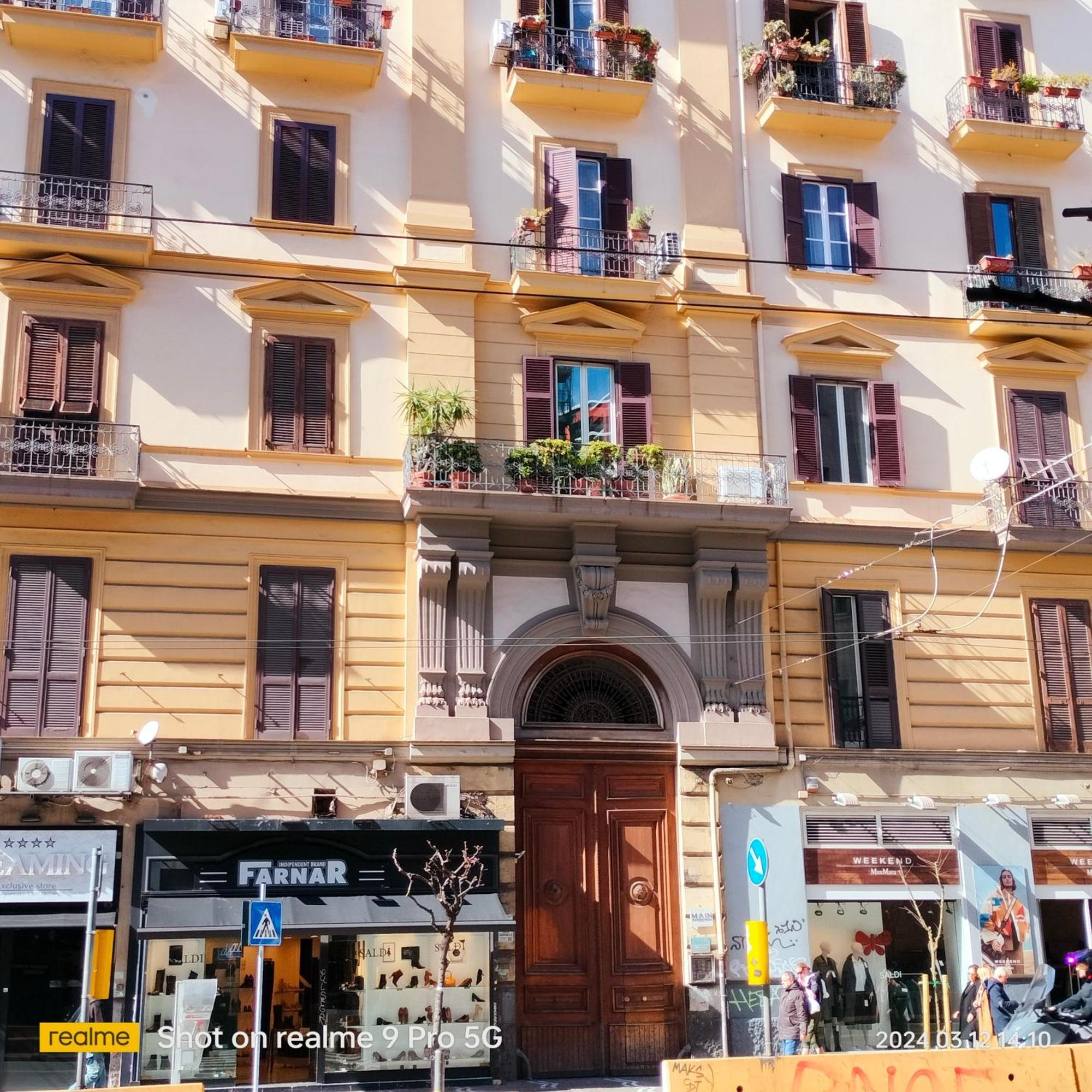 Le Follie Parthenopee Bed & Breakfast Naples Exterior photo