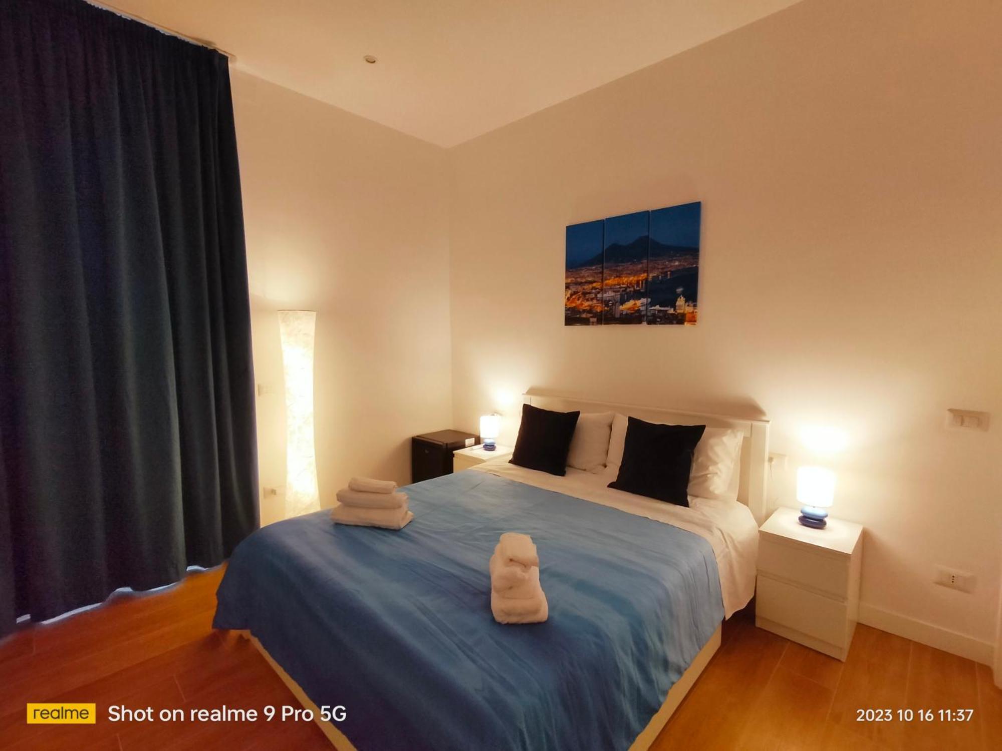 Le Follie Parthenopee Bed & Breakfast Naples Exterior photo